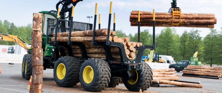 Metsäinsinööriväylästä kiinnostuneille tutustuminen Kareliassa